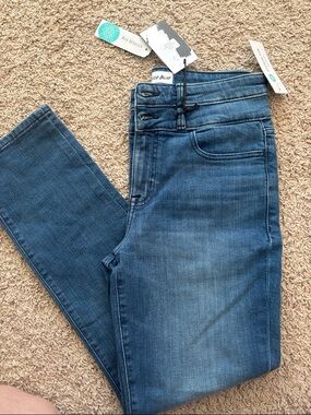Studio Blue Leah high rise exposed button fly straight leg jeans 6